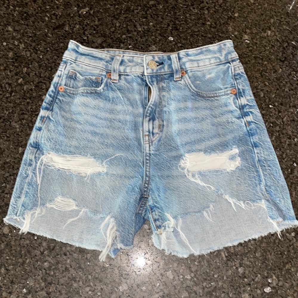 American Eagle Light Wash Ripped Baggy Mom Shorts